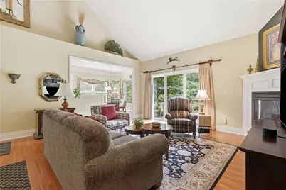 4227 Haut Brion Ct, Hampton, PA 15101 - Photo 15