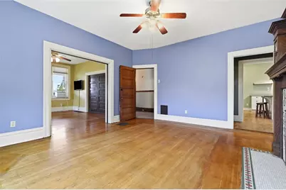 400 E 10th Ave, Munhall, PA 15120 - Photo 5