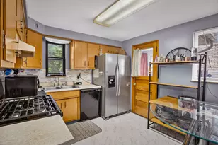412 Nicholas St, Pittsburgh, PA 15210 - Photo 9