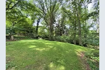 148 Woodshire Dr., Pittsburgh, PA 15215 - Photo 5
