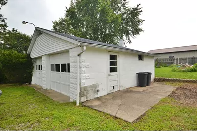 709 Brinkerton Rd, Mount Pleasant Township, PA 15601 - Photo 37