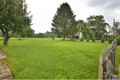 709 Brinkerton Rd, Mount Pleasant Township, PA 15601 - Photo 39