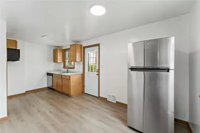 704 Crysler St, Pittsburgh, PA 15226 - Photo 9