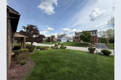 70 Green Meadow Ct, Pittsburgh, PA 15239 - Photo 37