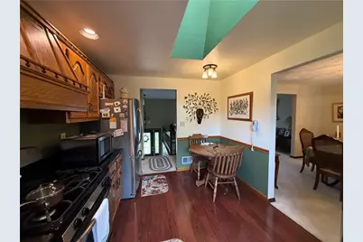 70 Green Meadow Ct, Pittsburgh, PA 15239 - Photo 9