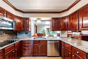 330 Elm Dr, Hempfield Township, PA 15601 - Photo 9