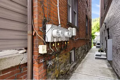 143 Grant Ave, Pittsburgh, PA 15209 - Photo 3