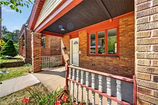 1711 Amanda St, Pittsburgh, PA 15210 - Photo 3