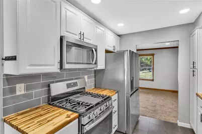 551 Broadway, Pine Township, PA 15090 - Photo 11
