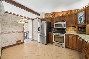 1408 Alice Dr, Bridgeville, PA 15017 - Photo 17