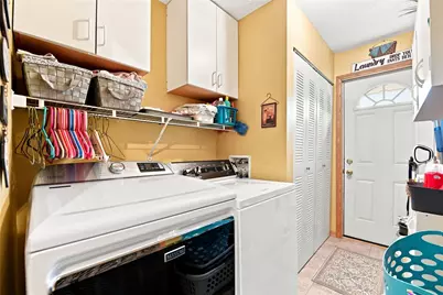 1134 Atlantis Dr, Rostraver, PA 15089 - Photo 11