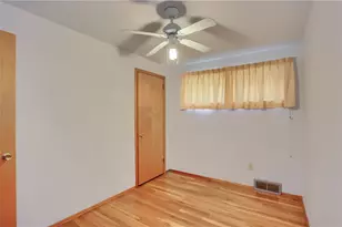 144 Connie Dr, Ross Twp, PA 15214 - Photo 21