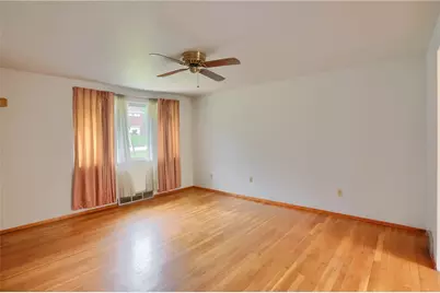 144 Connie Dr., Ross Twp, PA 15214 - Photo 7