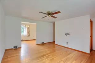 144 Connie Dr, Ross Twp, PA 15214 - Photo 5