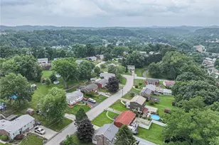 1535 Luray Dr, Pittsburgh, PA 15239 - Photo 41
