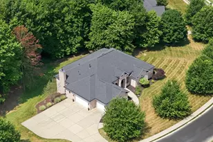 317 MacIntosh Dr, Pine Township, PA 16046 - Photo 3