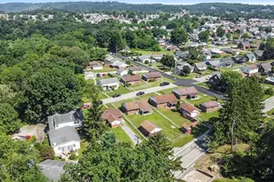 2605 Marion St, Aliquippa, PA 15001 - Photo 5