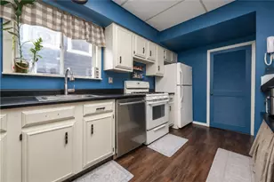 1427 Hillsdale Ave, Pittsburgh, PA 15216 - Photo 9