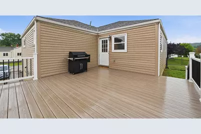 2114 Meadow Ln, Scott Township, PA 15220 - Photo 19