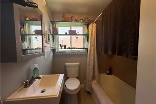 129 1st Ave, Ross Twp, PA 15229 - Photo 13