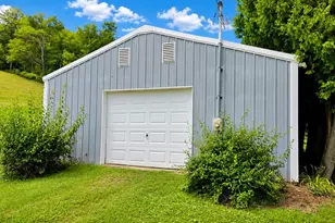 130 Elwood Rd, Kiskiminetas Township, PA 15613 - Photo 27