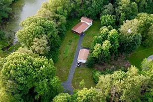 724 Rose Point-Harlansburg Rd, Scott Township, PA 16101 - Photo 9