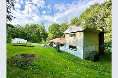 724 Rose Point Harlansburg Rd, Scott Township, PA 16101 - Photo 3