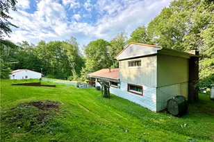 724 Rose Point-Harlansburg Rd, Scott Township, PA 16101 - Photo 3