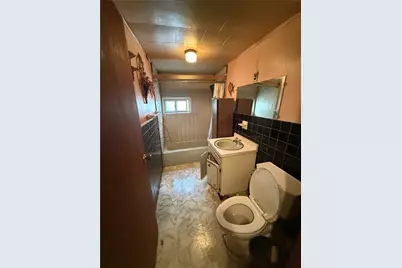 833 Morton St, New Castle, PA 16101 - Photo 7