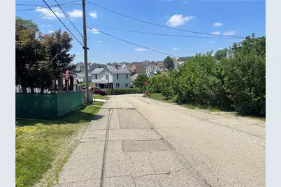 304 Fell St, Belle Vernon, PA 15012 - Photo 5