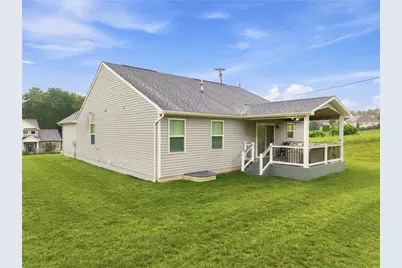 1042 Gombach Rd, Penn Twp, PA 15623 - Photo 29