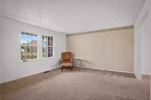 1913 Kirkby Dr, South Park, PA 15129 - Photo 5