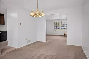 1913 Kirkby Dr, South Park, PA 15129 - Photo 9
