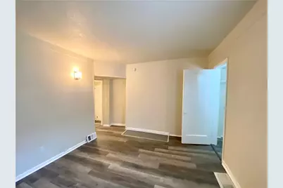 910 Smithton Ave, Pittsburgh, PA 15212 - Photo 19