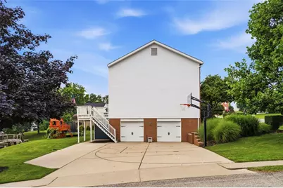 8204 Hilltop Circle Dr, North Fayette, PA 15126 - Photo 41