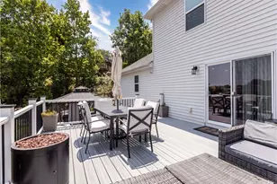 4511 Country Club Dr, Pittsburgh, PA 15236 - Photo 31