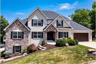 4511 Country Club Dr, Pittsburgh, PA 15236 - Photo 1