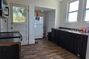 624 Front St, Brownsville, PA 15417 - Photo 7