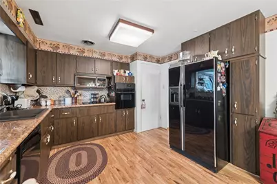 220 Vernon Ave, Washington Township, PA 15012 - Photo 9