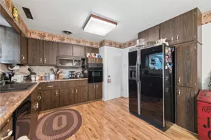 220 Vernon Ave, Washington Township, PA 15012 - Photo 9