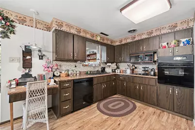 220 Vernon Ave, Washington Township, PA 15012 - Photo 5