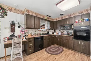 220 Vernon Ave, Washington Township, PA 15012 - Photo 5