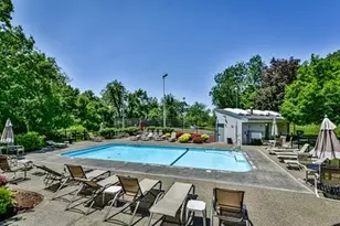 605 Calais Dr, Pittsburgh, PA 15237 - Photo 3