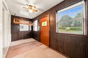 601 Highland Ave, Jeannette, PA 15644 - Photo 3