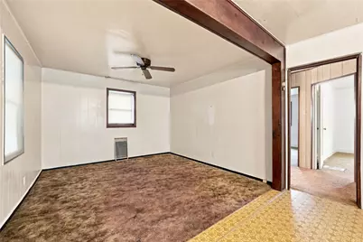 601 Highland Ave, Jeannette, PA 15644 - Photo 5