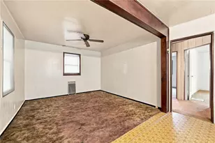 601 Highland Ave, Jeannette, PA 15644 - Photo 5