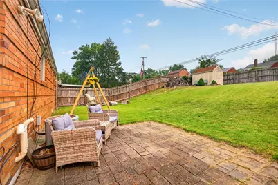 947 Kirsopp Ave, Banksville/Westwood, PA 15220 - Photo 29