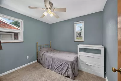 947 Kirsopp Ave, Banksville/Westwood, PA 15220 - Photo 17