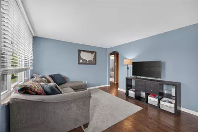 947 Kirsopp Ave, Pittsburgh, PA 15220 - Photo 7