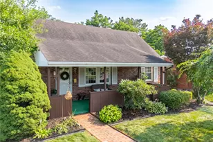 658 Lindsay Rd, Scott Township, PA 15106 - Photo 1